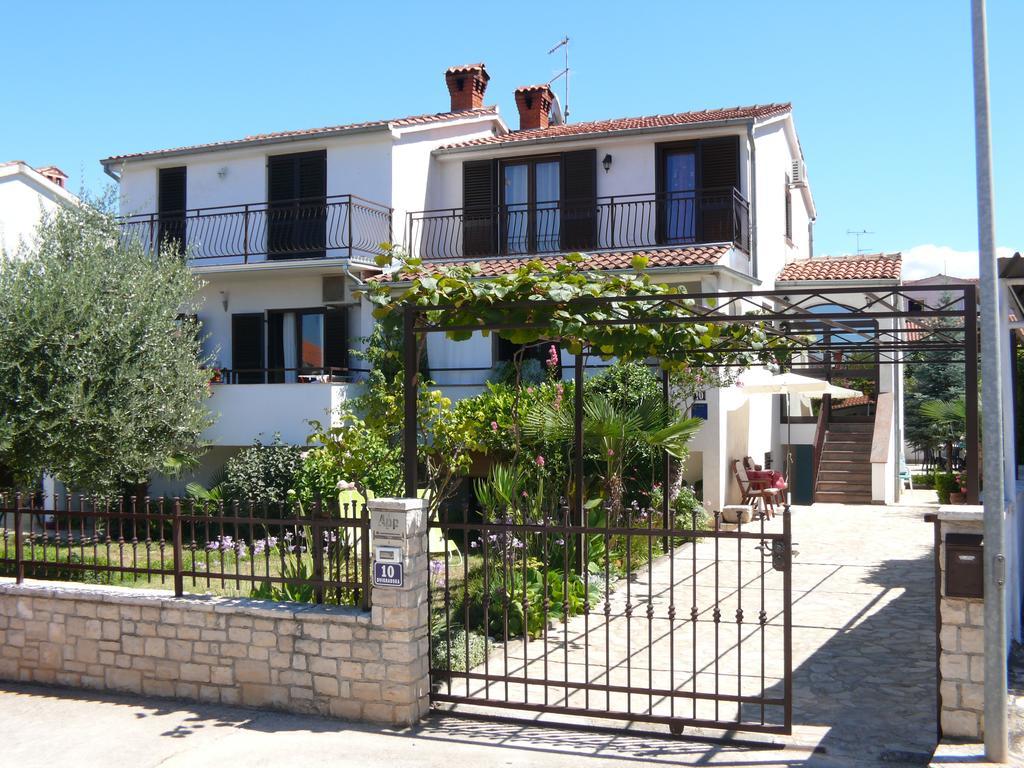 Apartment Marijana Poreč Dış mekan fotoğraf
